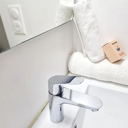 Le Cosy Yourhosthelper Apartamento *